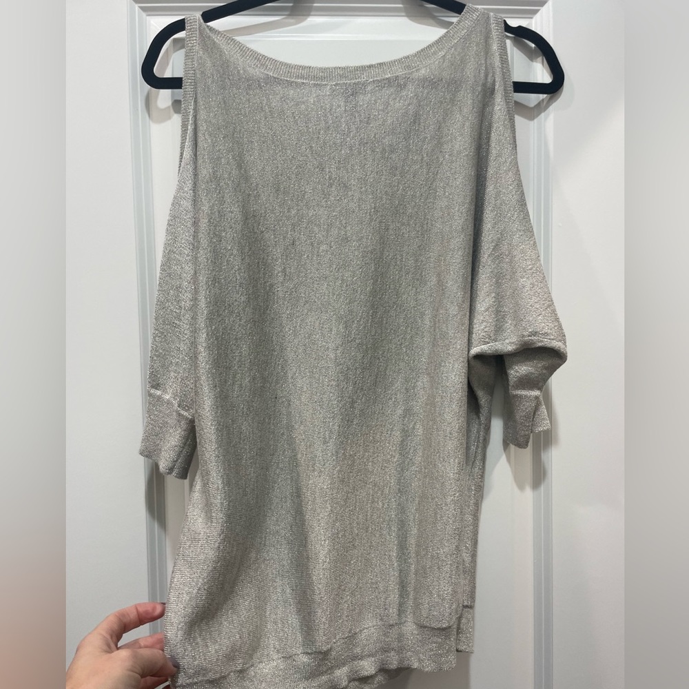 Express, size small - Picture 3 of 3